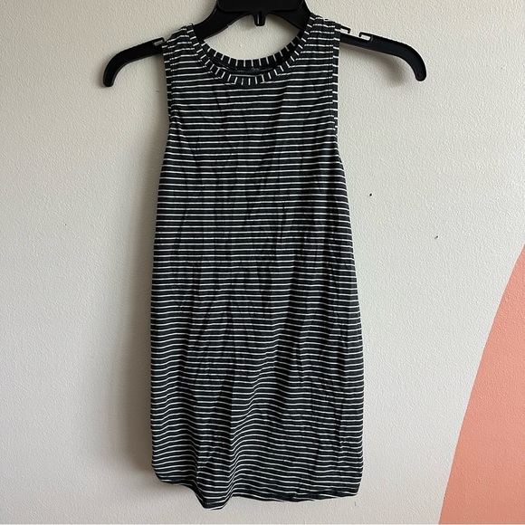 Lululemon All Tied Up Tank Modern Stripe Heathered Black White - Picture 4 of 11